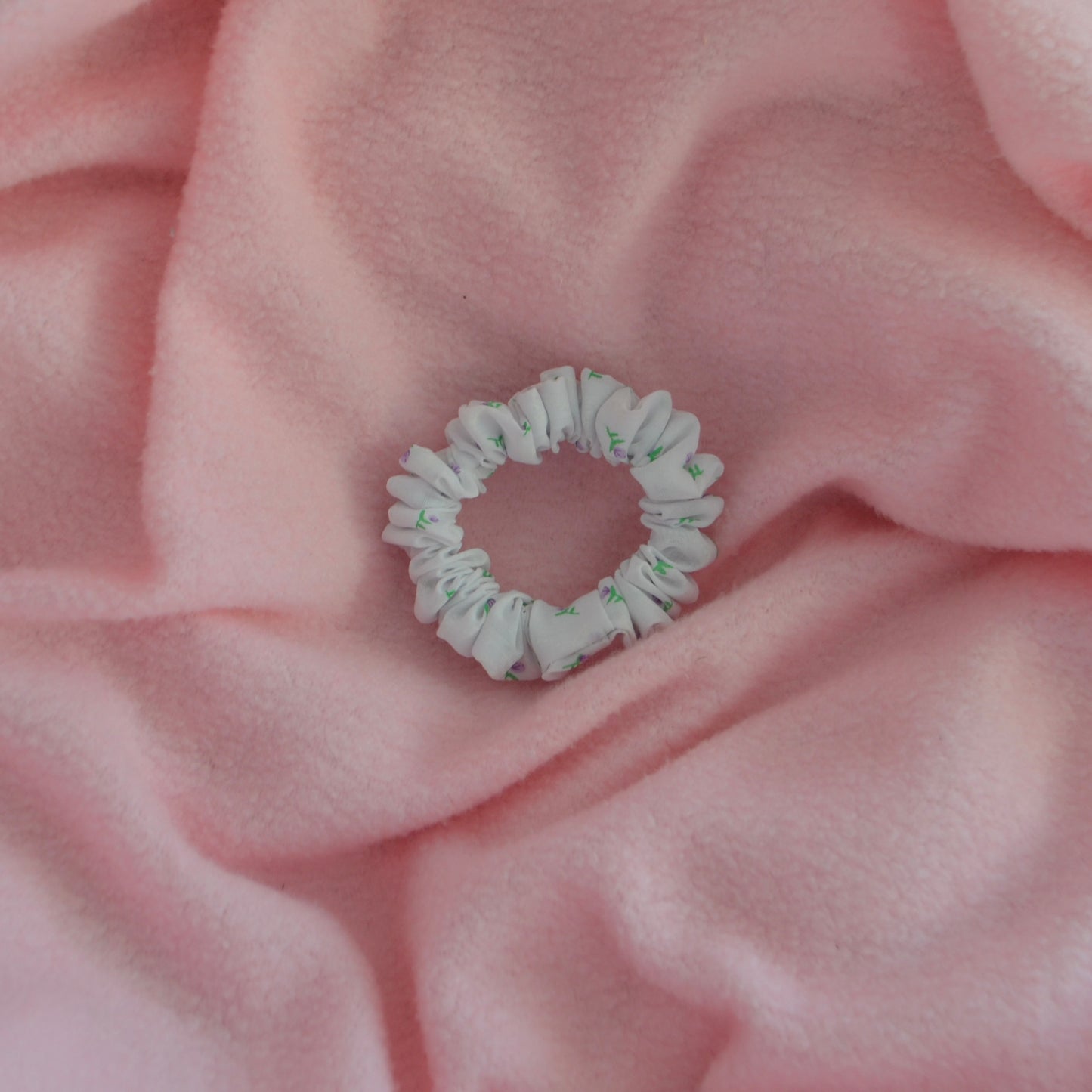 Lila Flowers X-Small Scrunchie