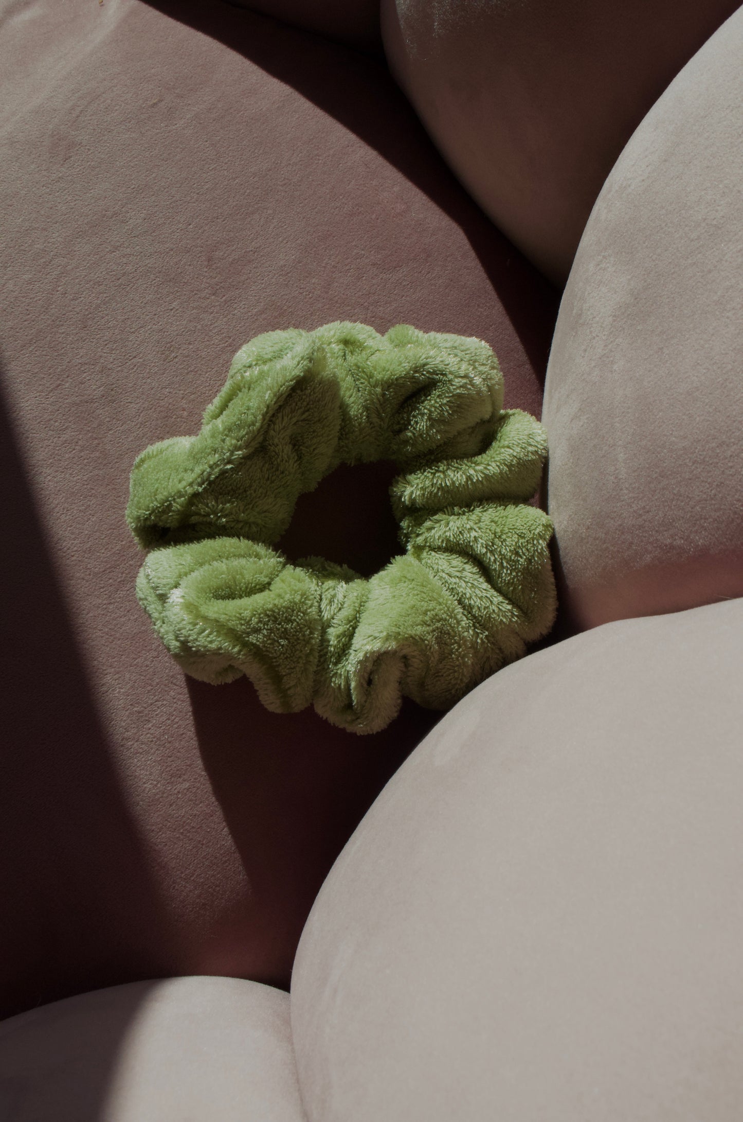 Greeny Comfy Medium Scrunchie