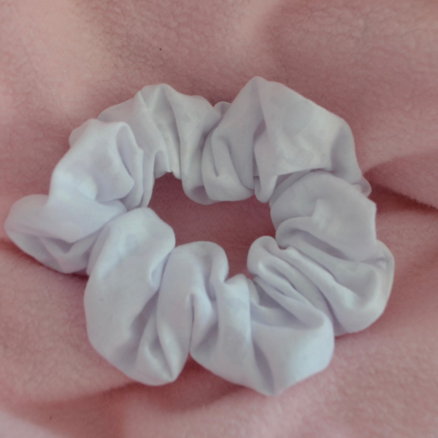 Cottony White Medium Scrunchie